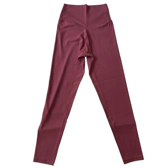 Aerie Real Me High Waisted Crossover Legging in a Burgundy Red Color Size Medium - Picture 5 of 6